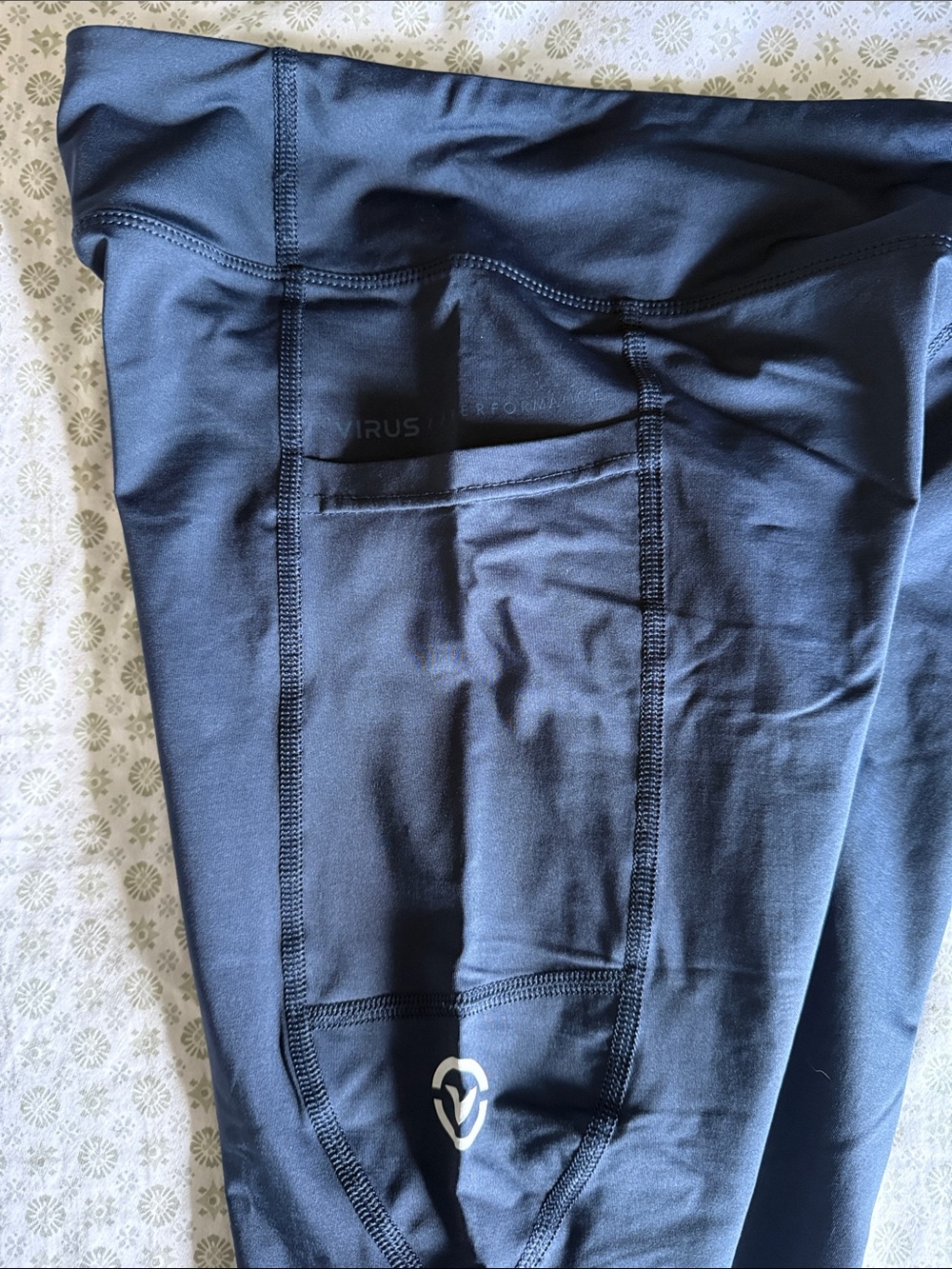Virus 7/8 length Performance Athletic Leggings - Picture 4 of 6